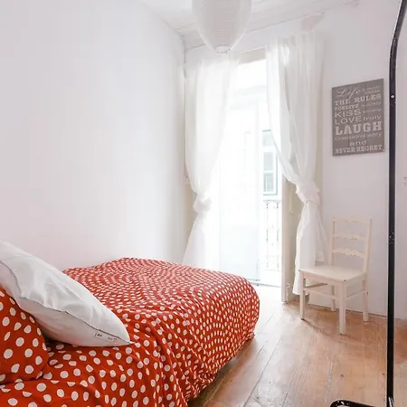 Apartman Santa Catarina House With Backyard Lisboa